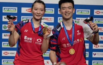 全英羽毛球赛中国队收获一金 郑思维/黄雅琼混双夺冠