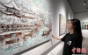 已故法国油画家和平主题画展在南京举办